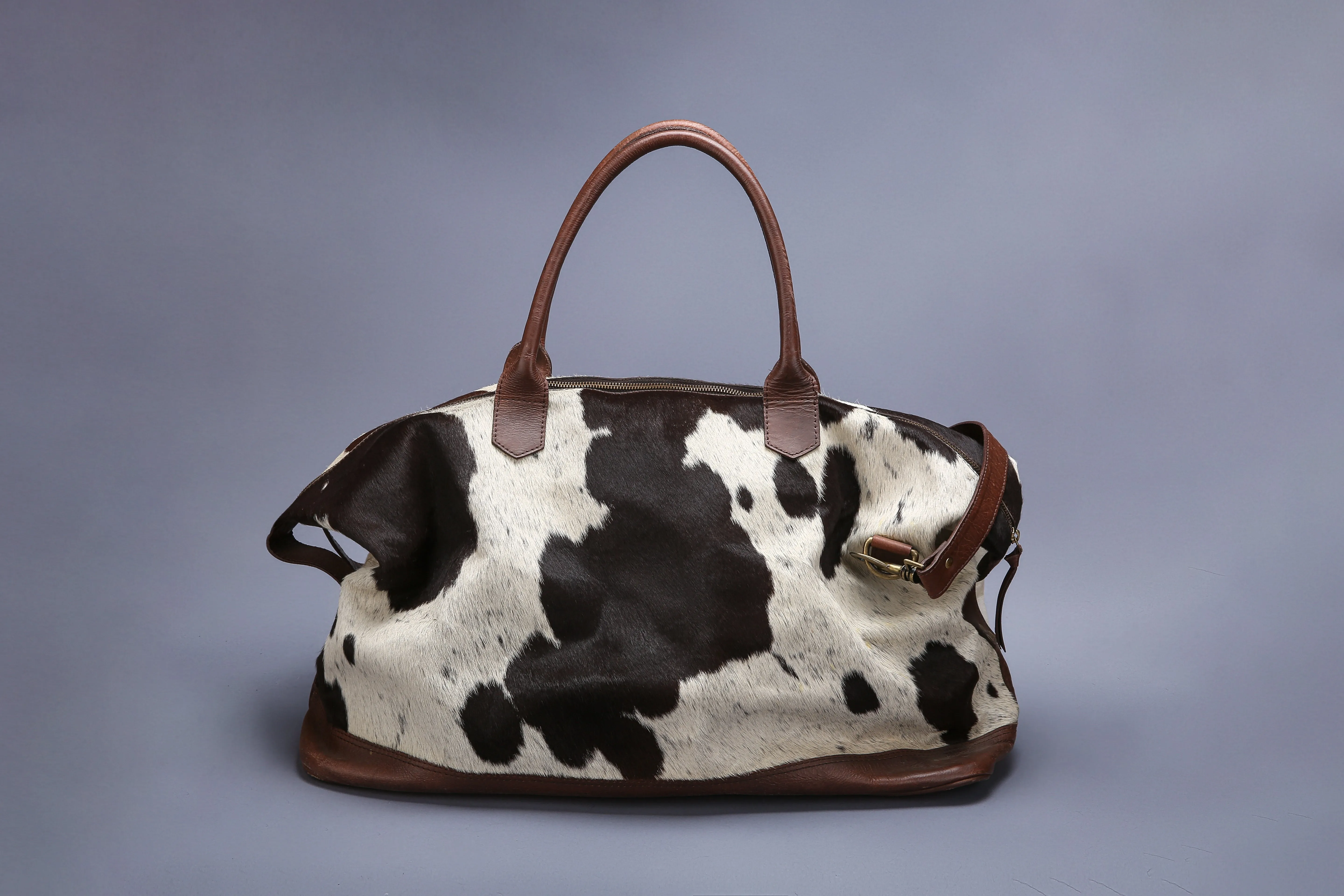 Handcrafted Cowhide Leather Weekender Bag sold by MOGSki product image thumbnail 2