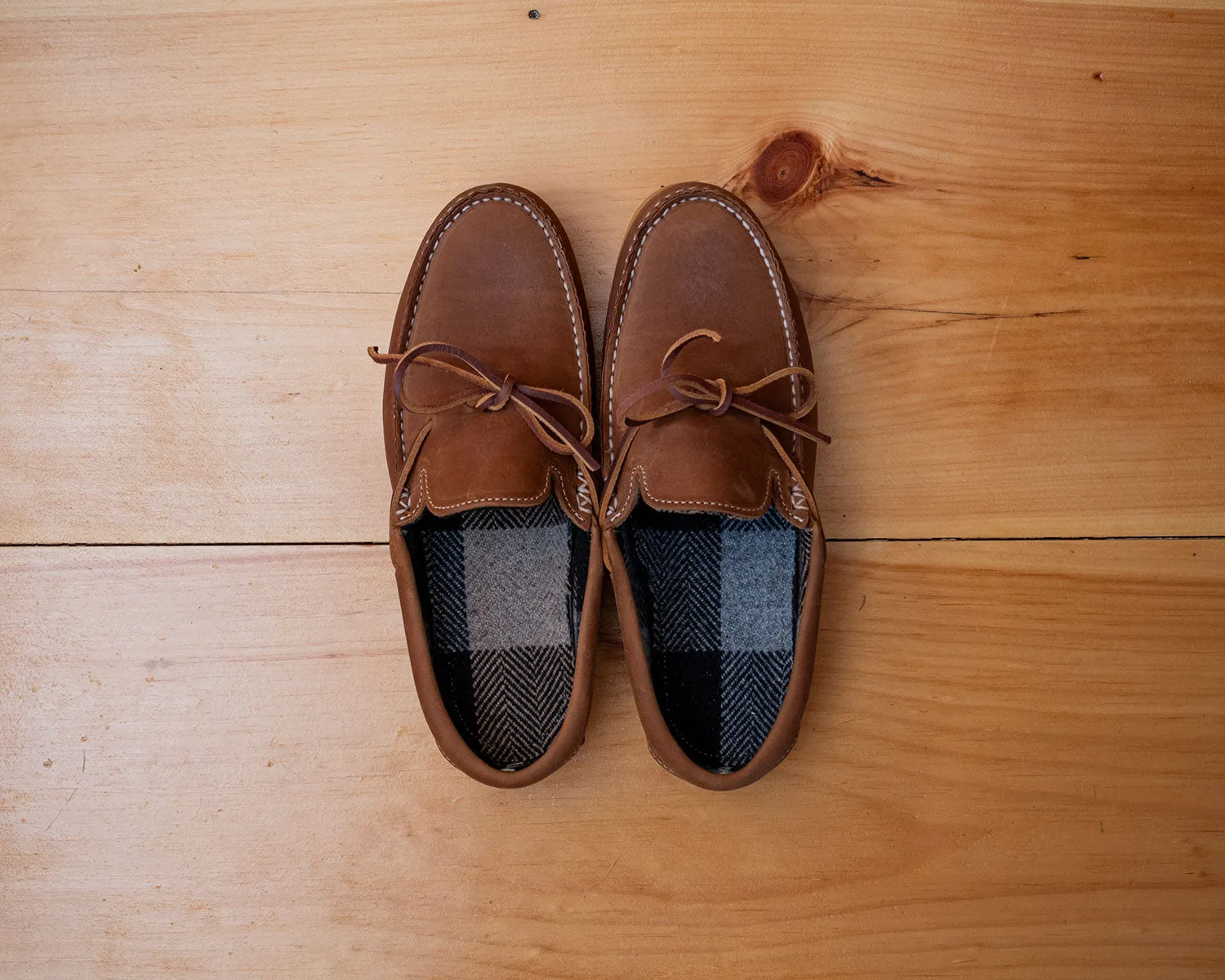 Sleepymoc - Toffee Leather & Faribault Wool sold by Easymoc product image thumbnail 2