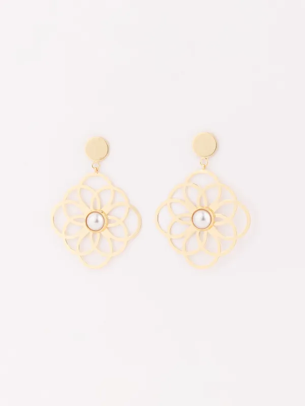 Elise Earrings made by Michelle McDowell