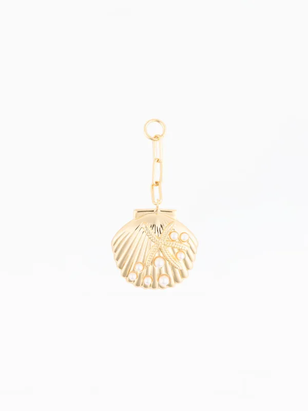 Bag Charm | Shell made by Michelle McDowell