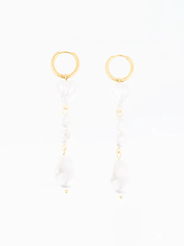 Rowan Pearl Earrings made by Michelle McDowell
