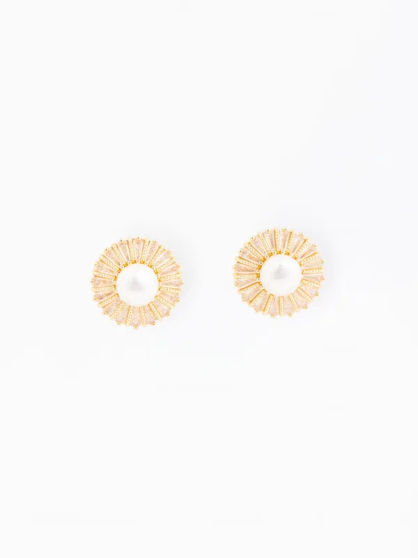 Simone Stud Earrings made by Michelle McDowell