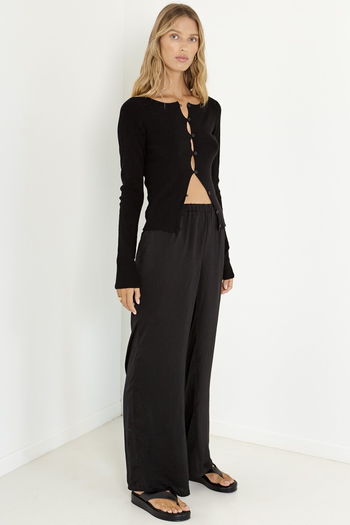 ETTA TOP - BLACK sold by Sndys product image thumbnail 4