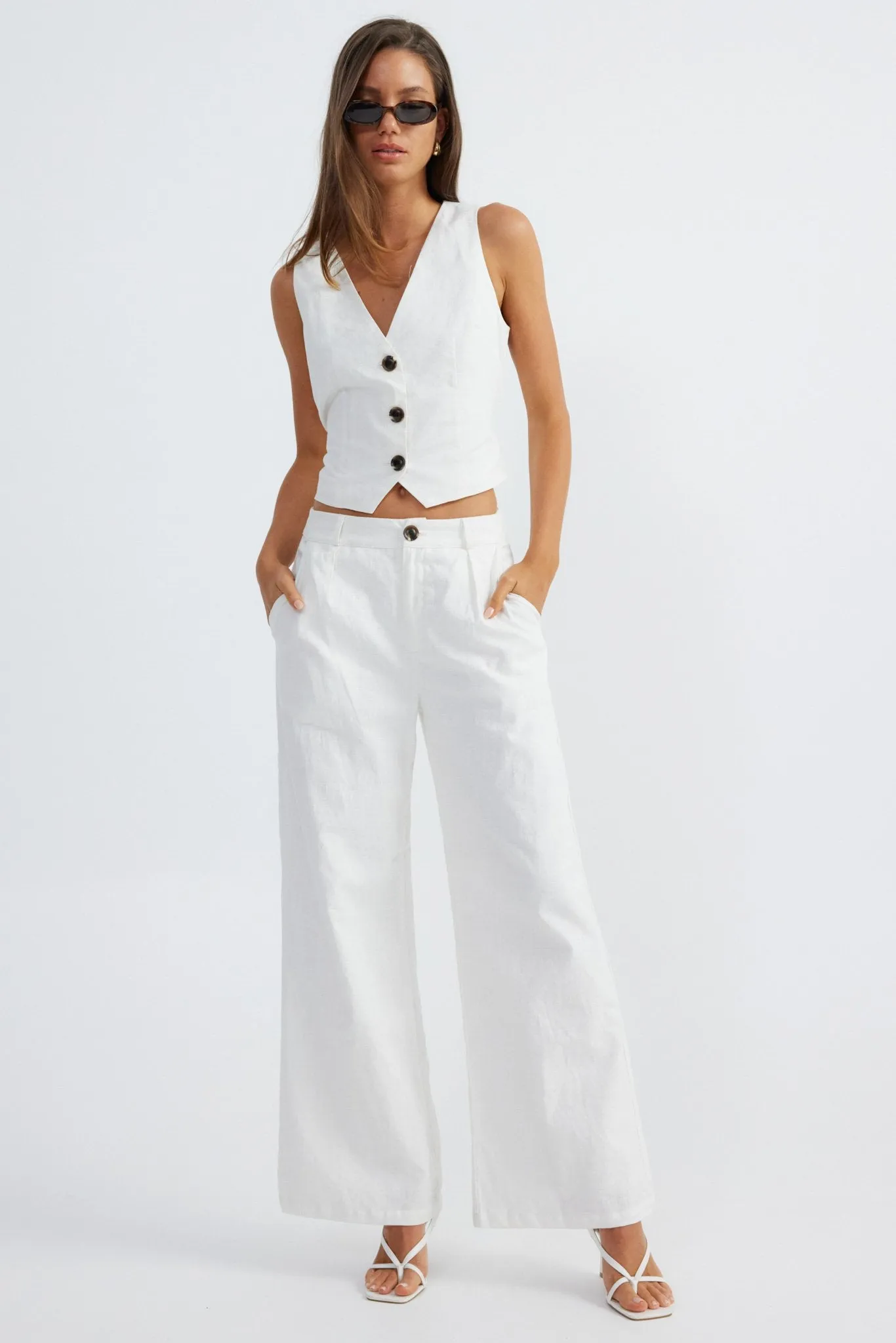 HALE LINEN PANTS sold by Sndys product image thumbnail 2