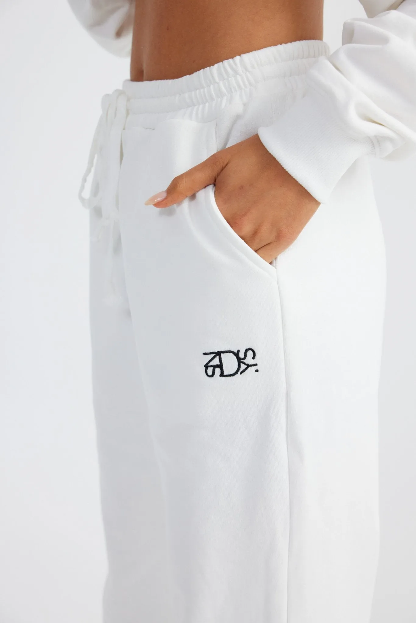 EASTON SWEATPANTS sold by Sndys product image thumbnail 2