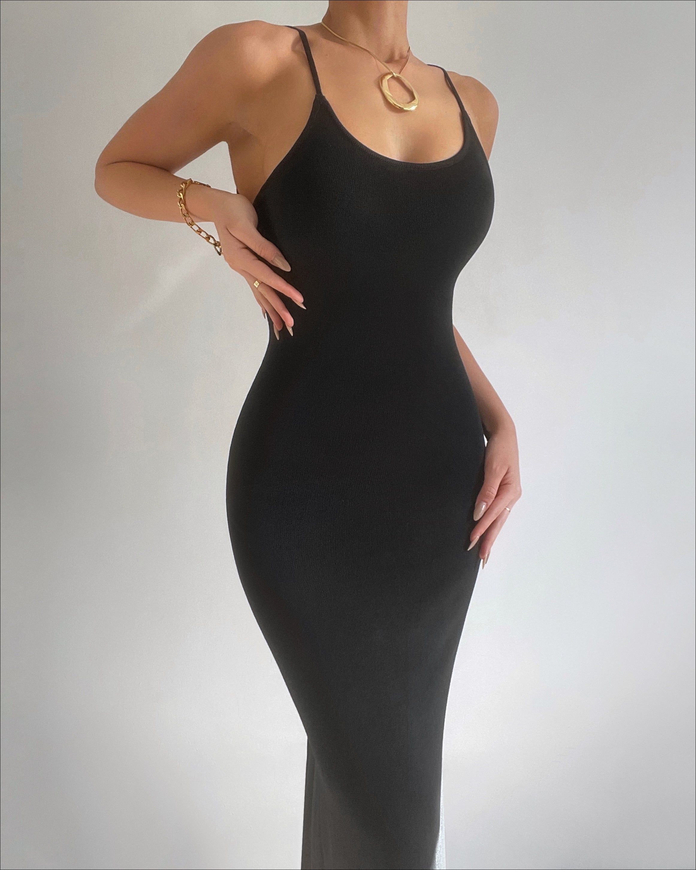 PRESLEY DRESS - BLACK sold by Sndys