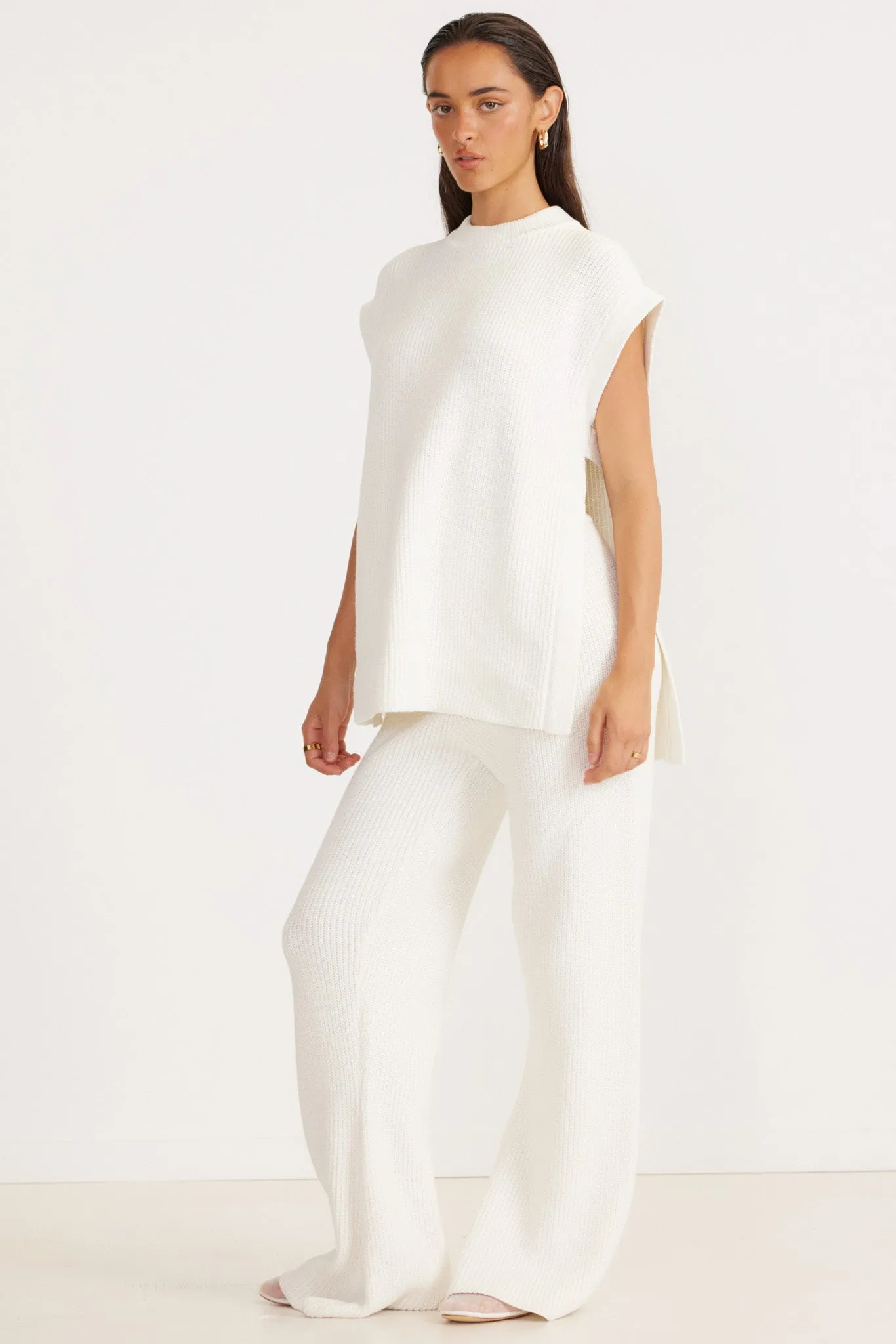 OAK VEST TOP sold by Sndys product image thumbnail 3