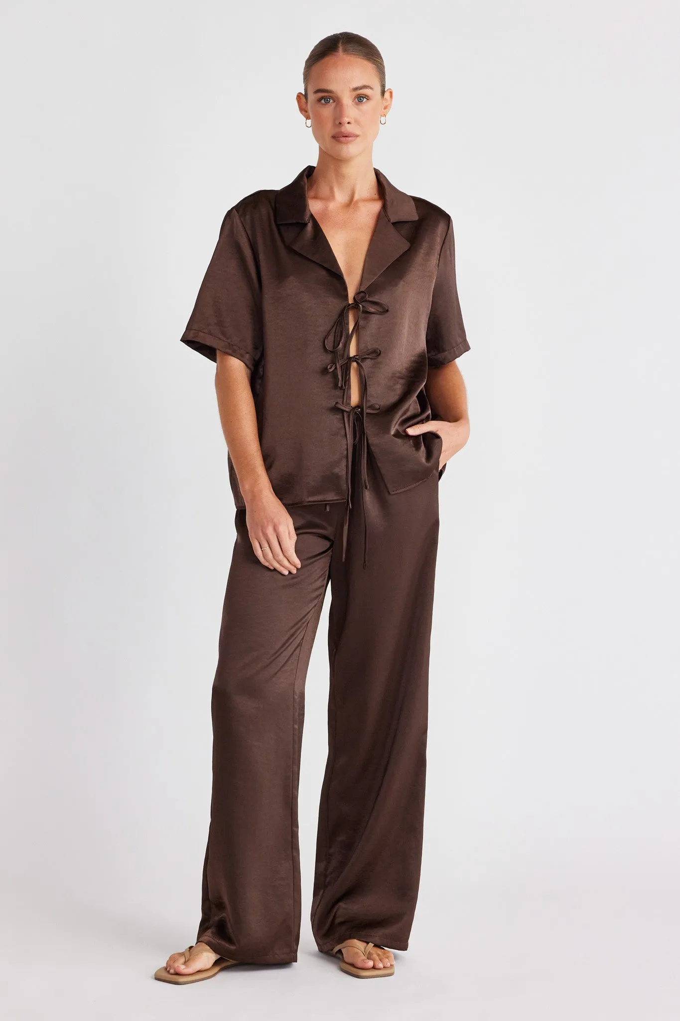 DOVE PANTS 2.0 sold by Sndys