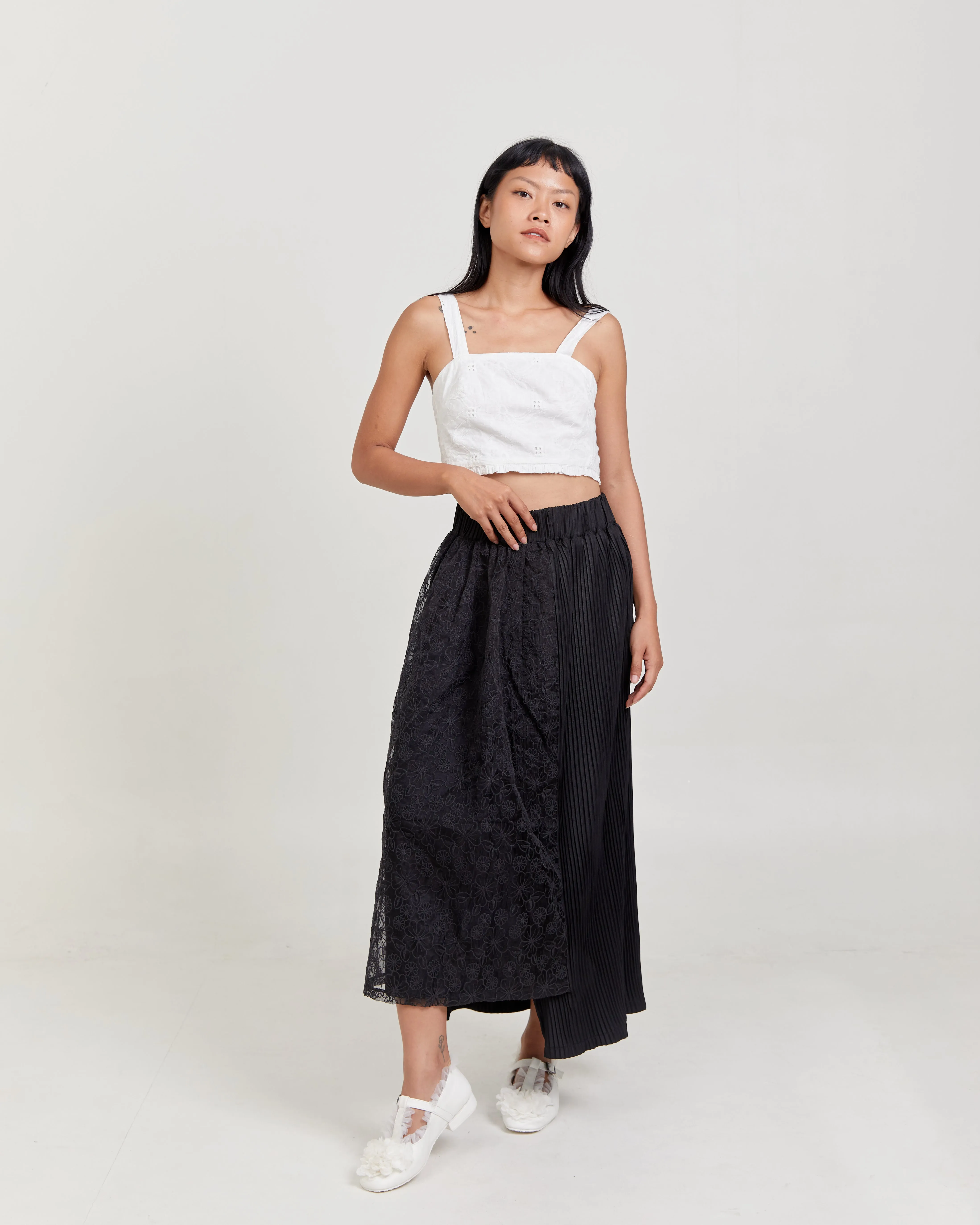 CELIA LACE MIDI SKIRT BLACK sold by CHIEL product image thumbnail 4
