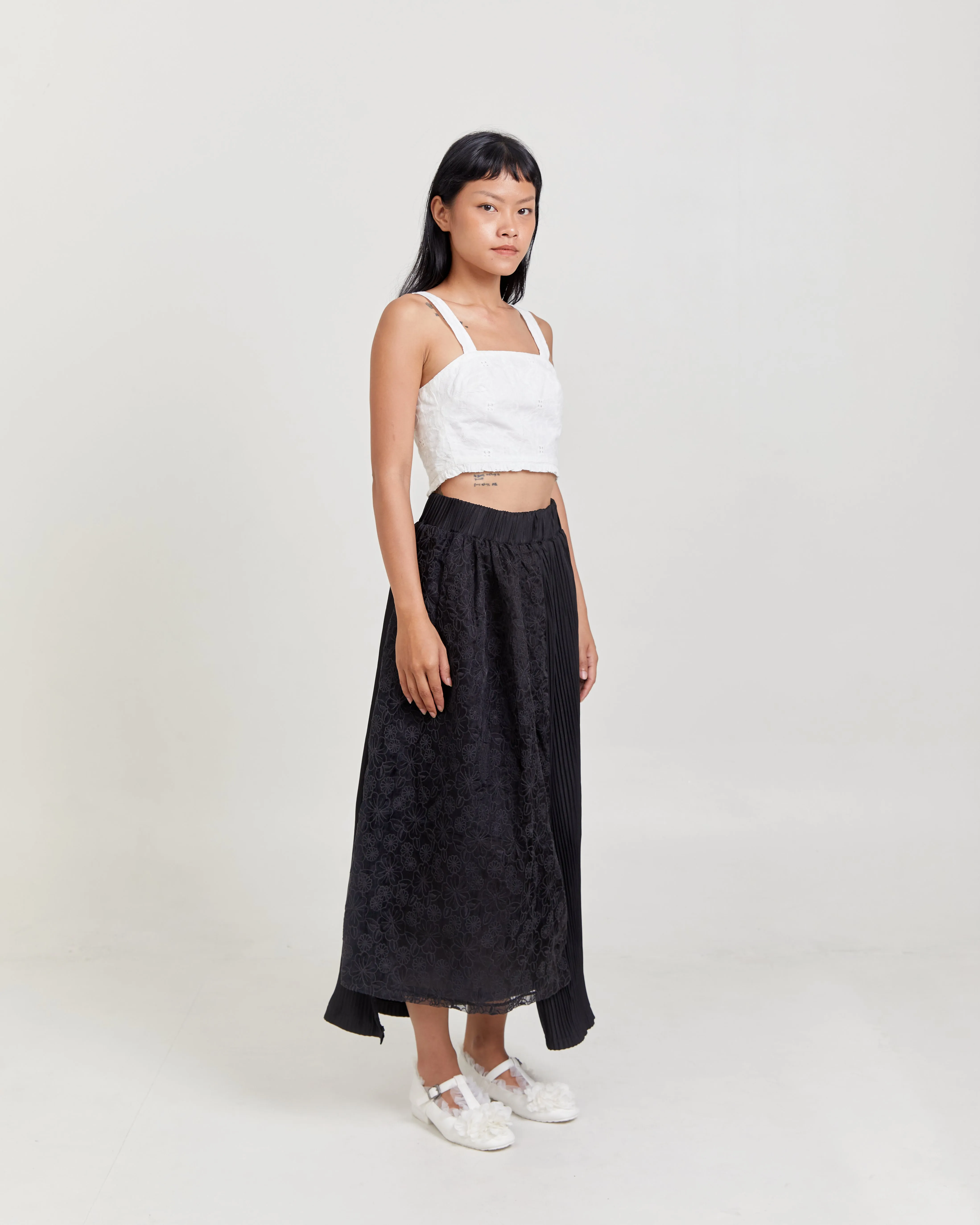 CELIA LACE MIDI SKIRT BLACK sold by CHIEL product image thumbnail 2