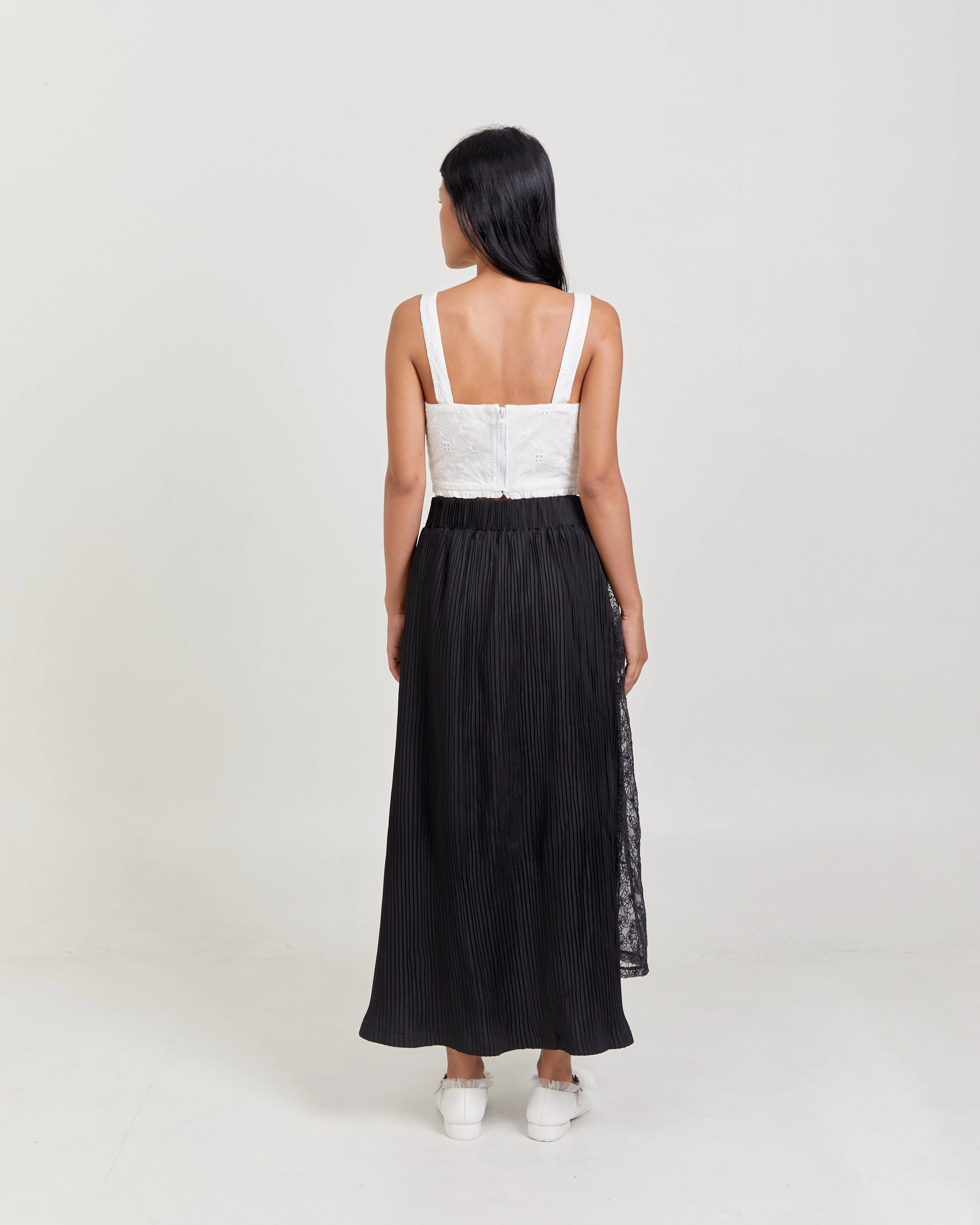 CELIA LACE MIDI SKIRT BLACK sold by CHIEL product image thumbnail 5