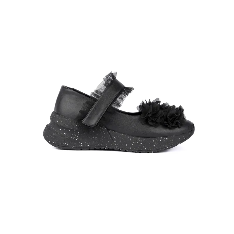 FLEURA BLACK SNEAKERS sold by CHIEL