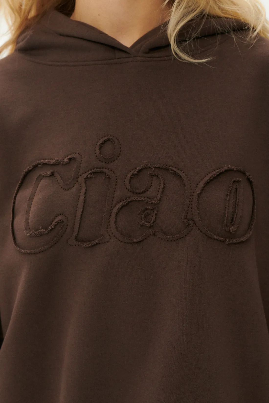 BLUZA BRONCO CZEKOLADOWA sold by She is Sunday product image thumbnail 4