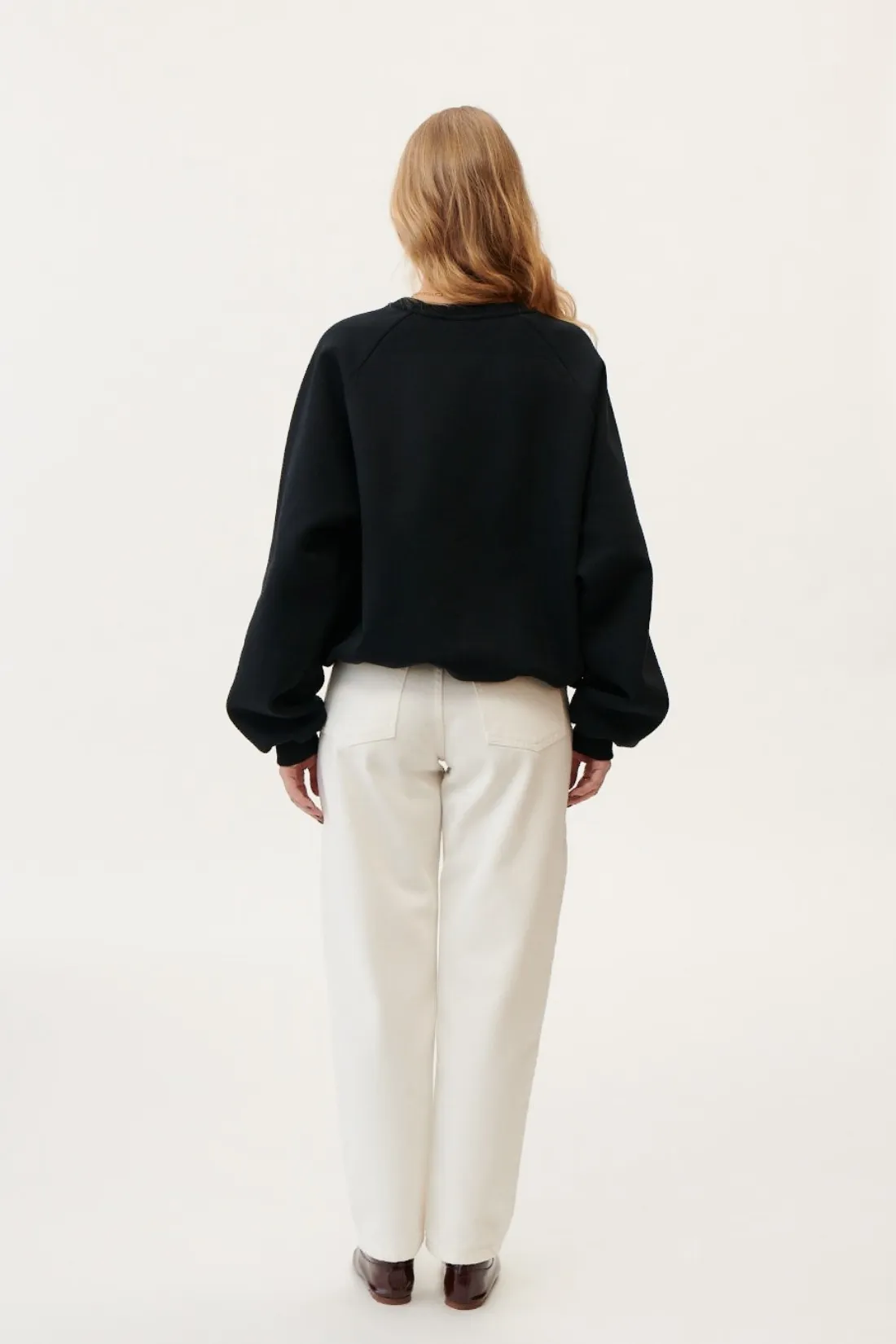 BLUZA ROMANTIC CZARNA sold by She is Sunday product image thumbnail 4