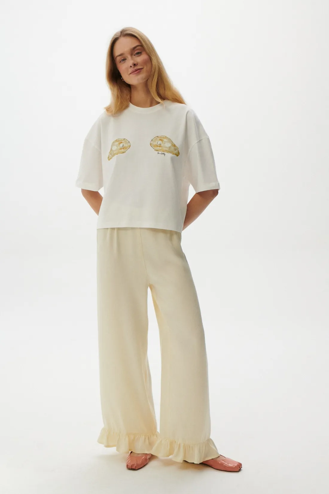 T-SHIRT PERŁA BOXY KREMOWY sold by She is Sunday product image thumbnail 5