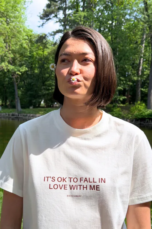 T-SHIRT FALL IN LOVE ŚMIETANKOWY made by She is Sunday