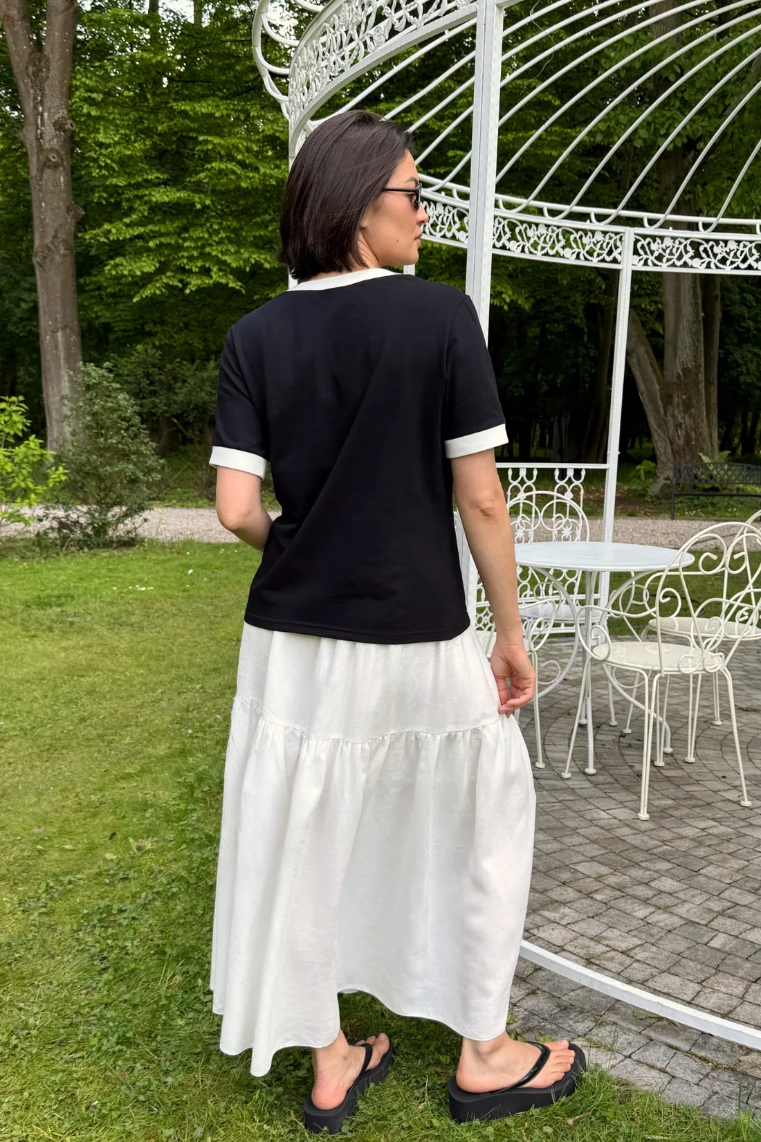 T-SHIRT CIAO BLACK GŁĘBOKI DEKOLT sold by She is Sunday product image thumbnail 4