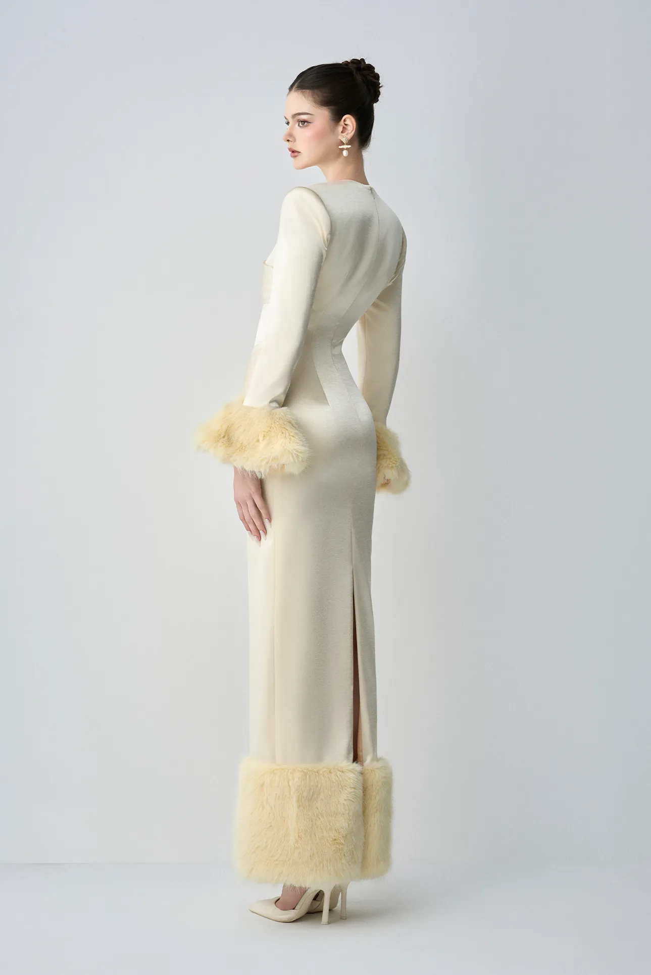 Valentina Round Neckline Long Sleeves Bodycon Maxi Dress With Feathers sold by Kalisa product image thumbnail 2