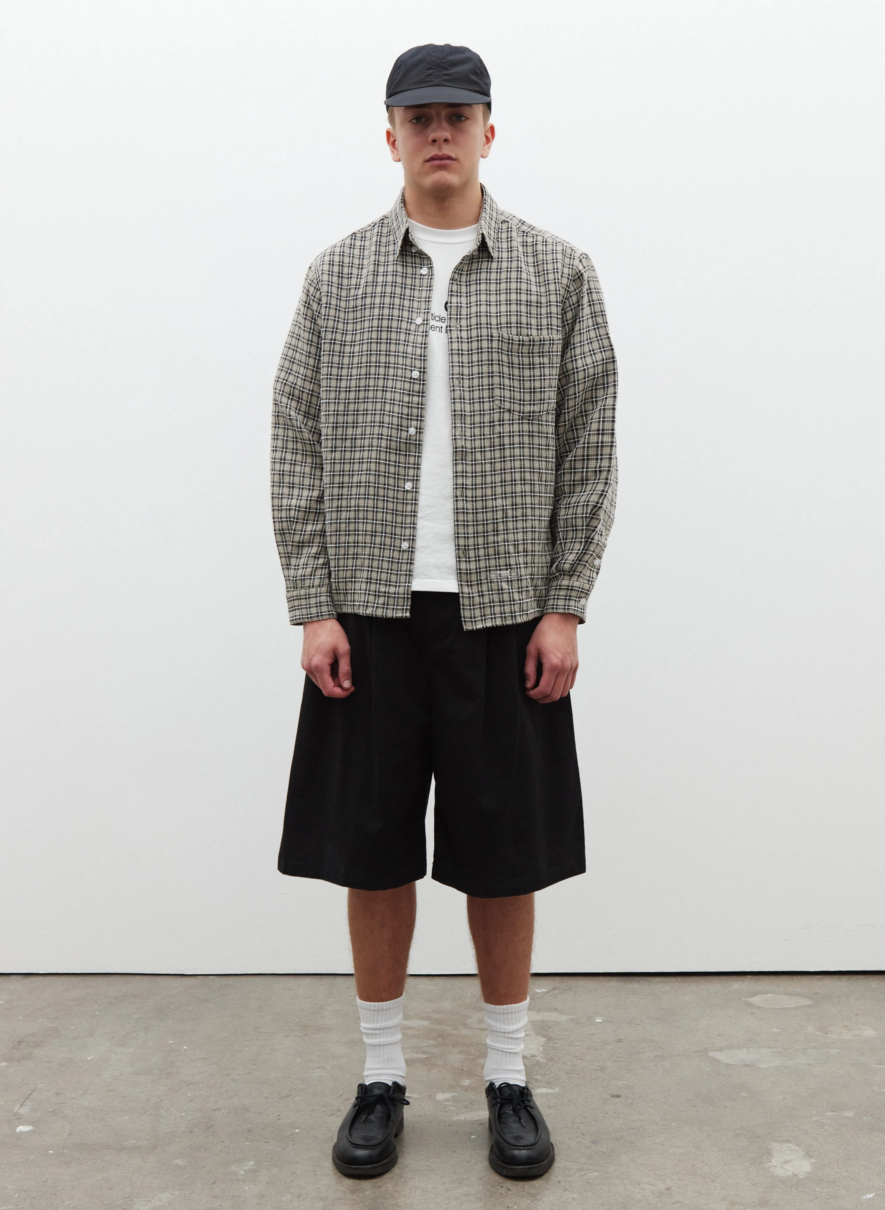 Pleated Wide Short - Black sold by Observe product image thumbnail 2