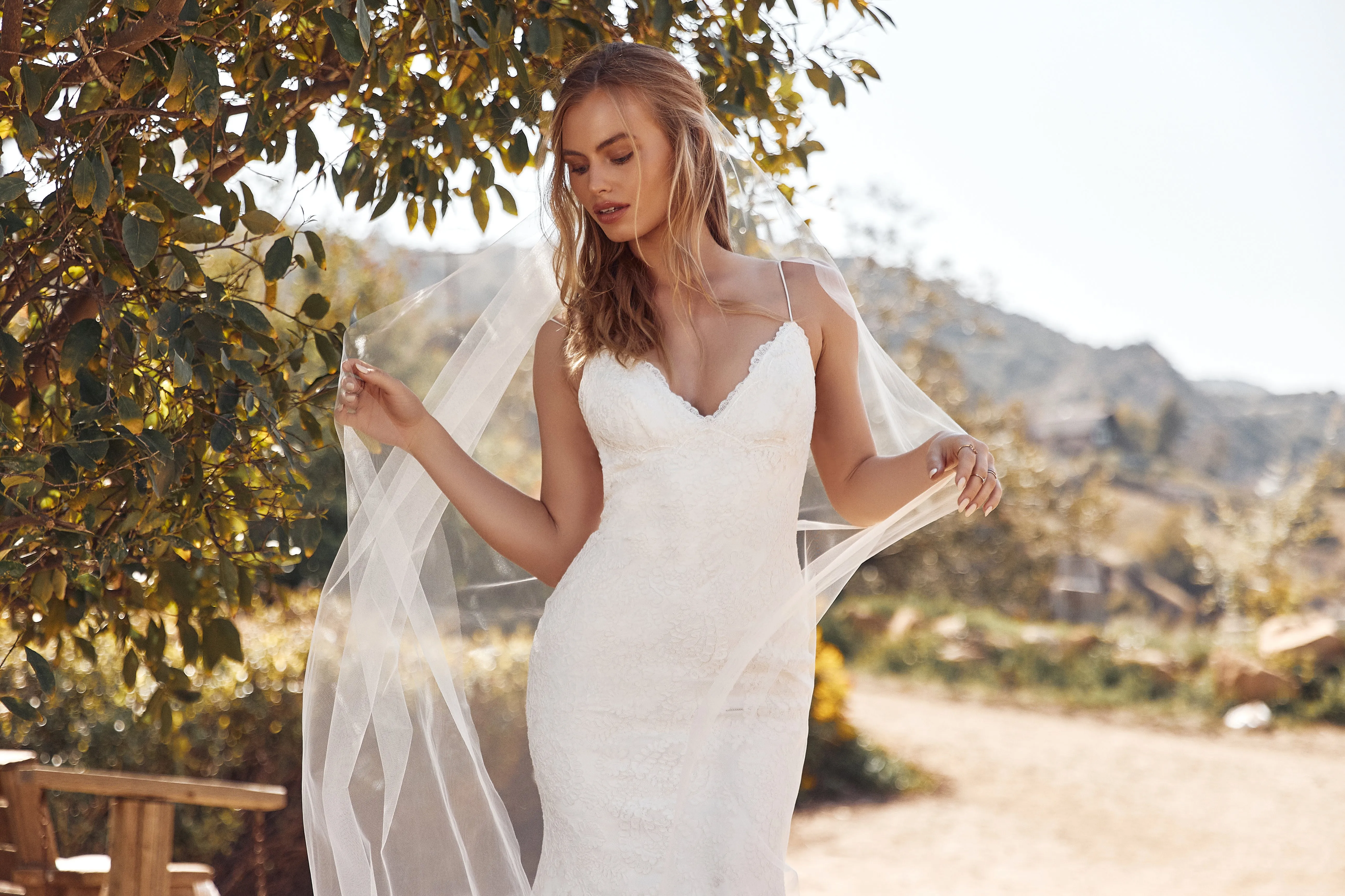 Lizzie Veil sold by Katie May product image thumbnail 4