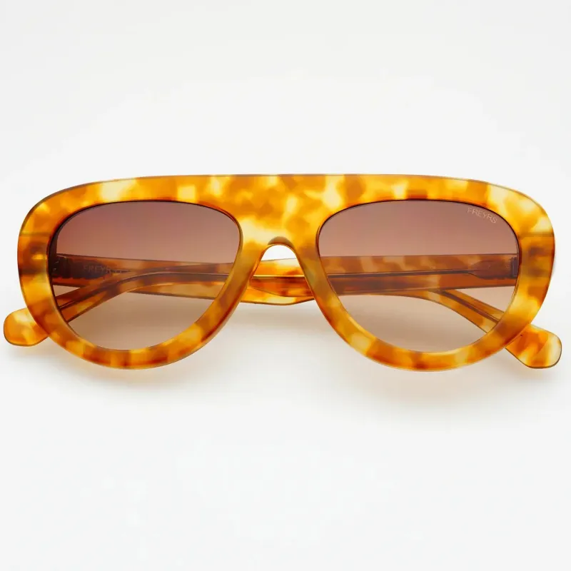 Jetsetter Aviator Glasses Honey Tortoise made by sonderhaus