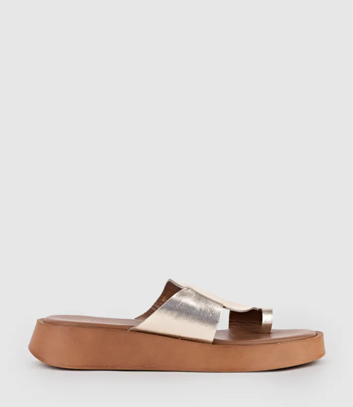 KRISS Asymmetrical Slide on Unit in Platino sold by Edward Meller