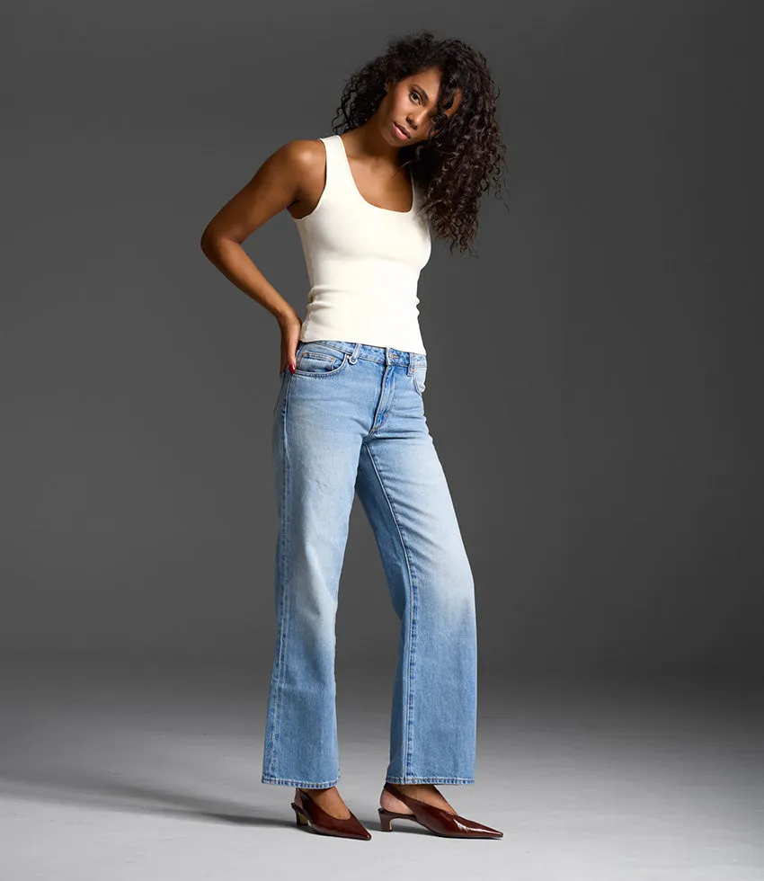 DIALA40 Choked Slingback in Chocolate Crinkle Patent sold by Edward Meller product image thumbnail 2