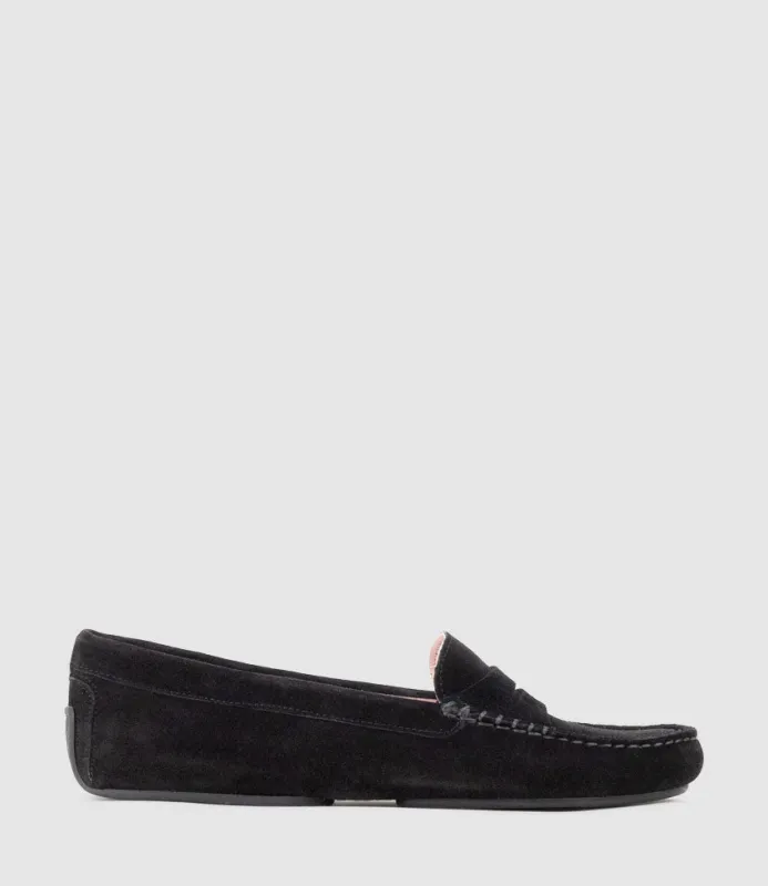 GAMET Loafer with Stitching in Black Suede made by Pretty Ballerinas