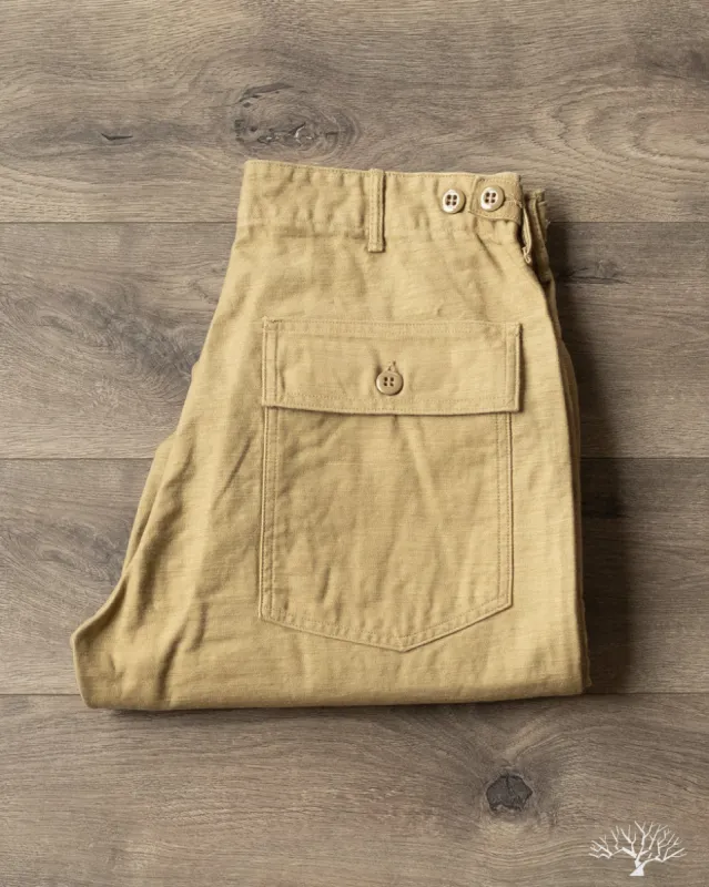 Regular Fit Fatigue Pants - Khaki made by orSlow