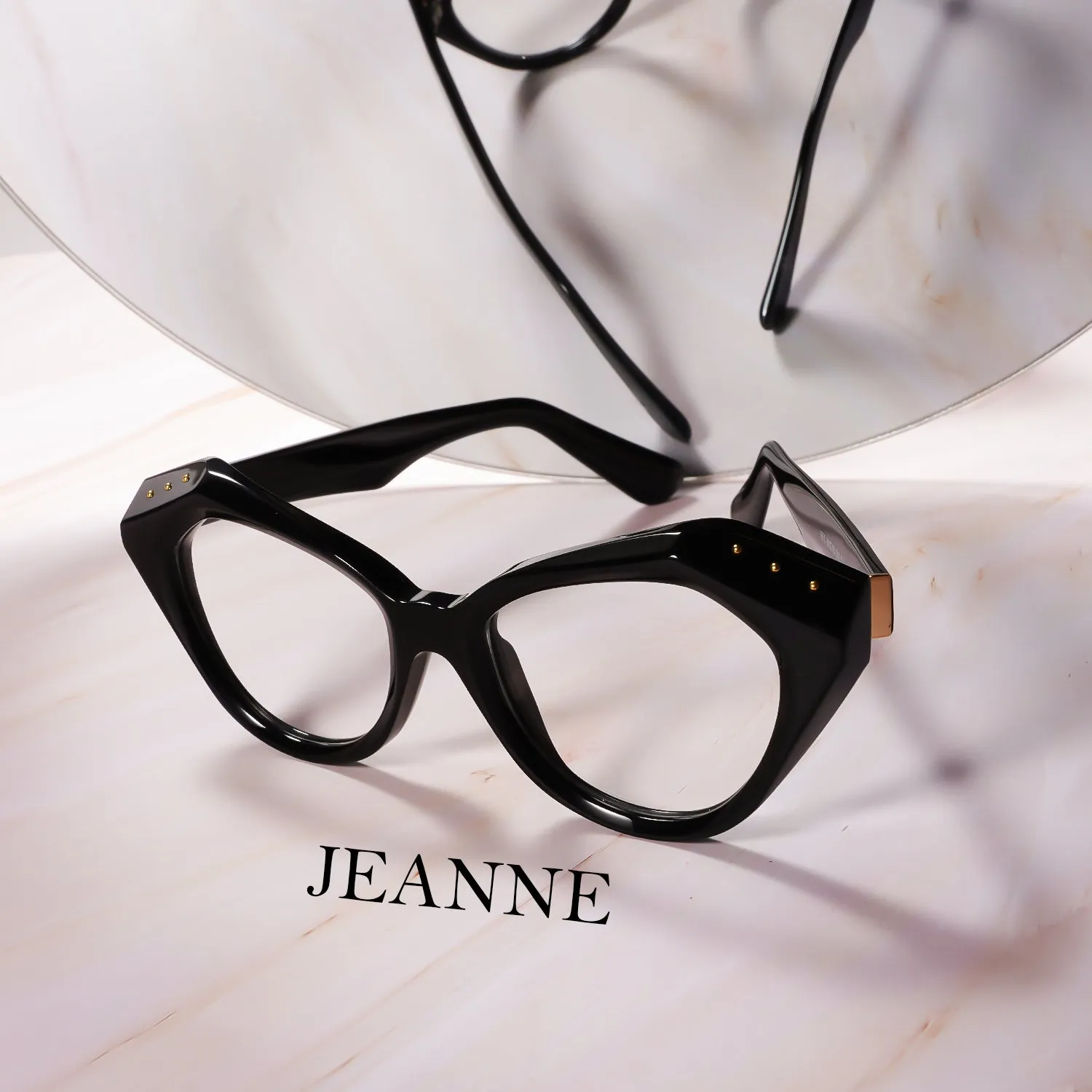 Jeanne sold by Sojos product image thumbnail 2