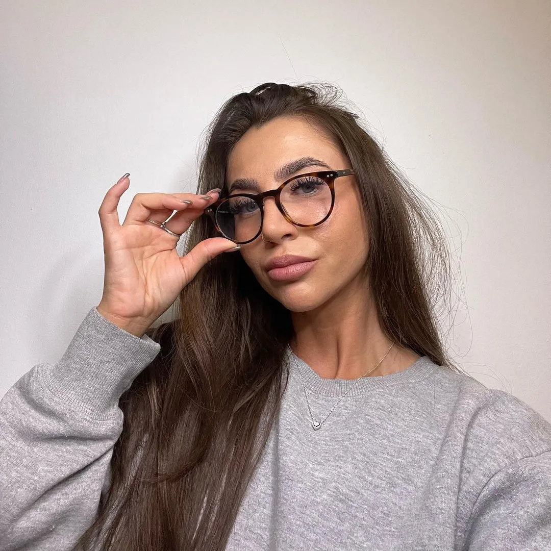 Retro sold by Sojos product image thumbnail 2