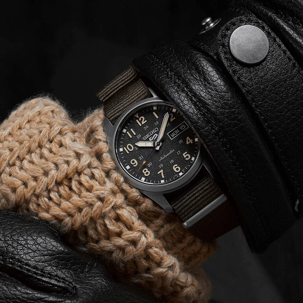 Seiko 5 Sports SRPJ85K1 Black Dial Automatic Men's Watch sold by Watch & Watch product image thumbnail 5