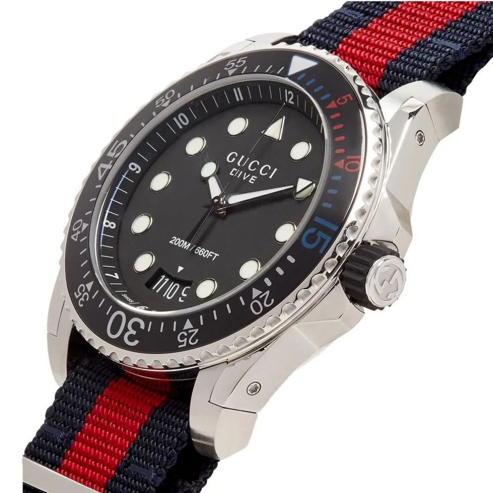 Gucci YA136210 Black Dial Men's Watch sold by Watch & Watch product image thumbnail 3