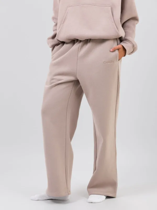 Signature Straight Leg Sweatpants - Pre-Order sold by Comfrt