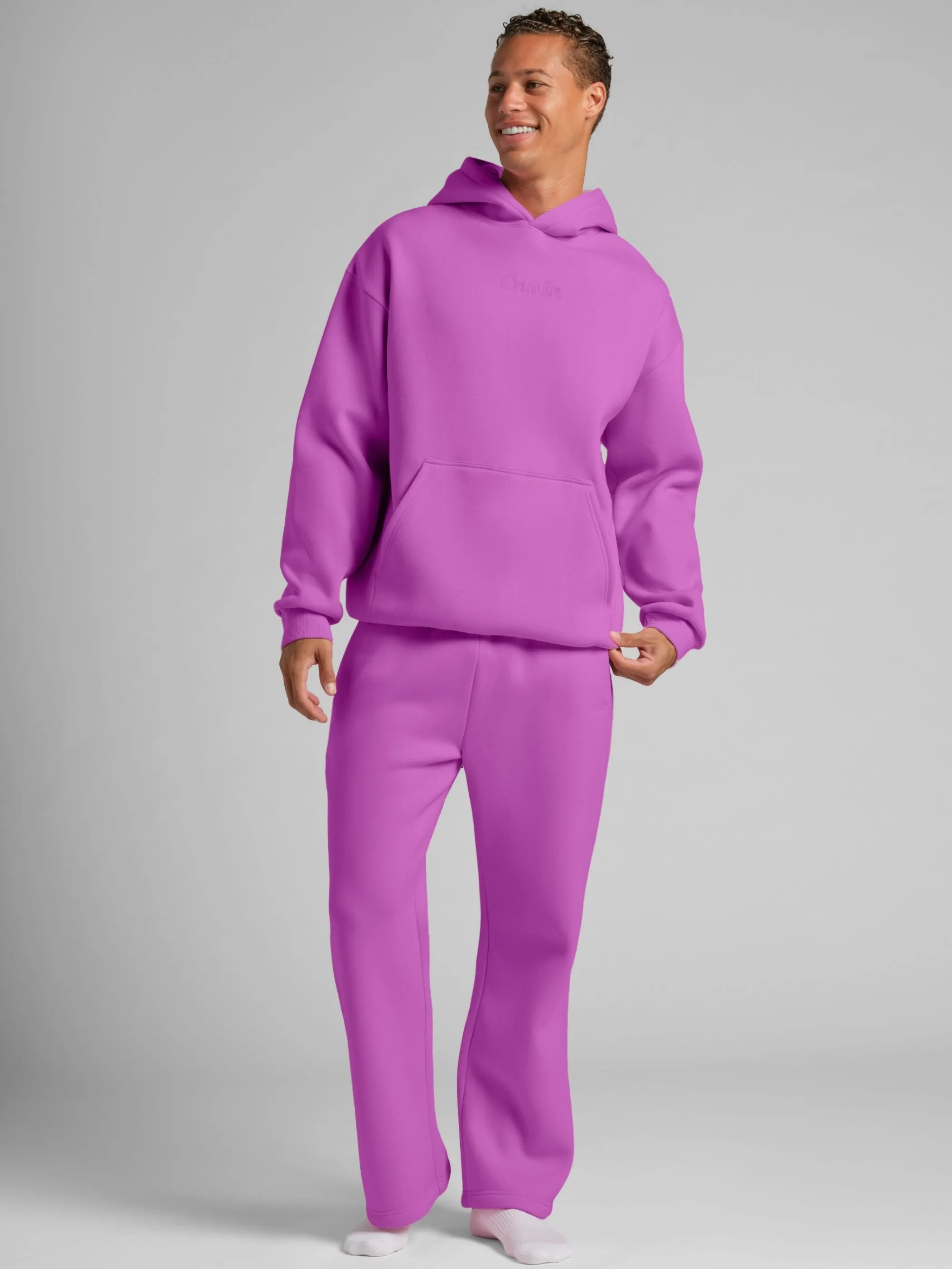 VIP Exclusive Signature Straight Leg Sweatpants sold by Comfrt product image thumbnail 4