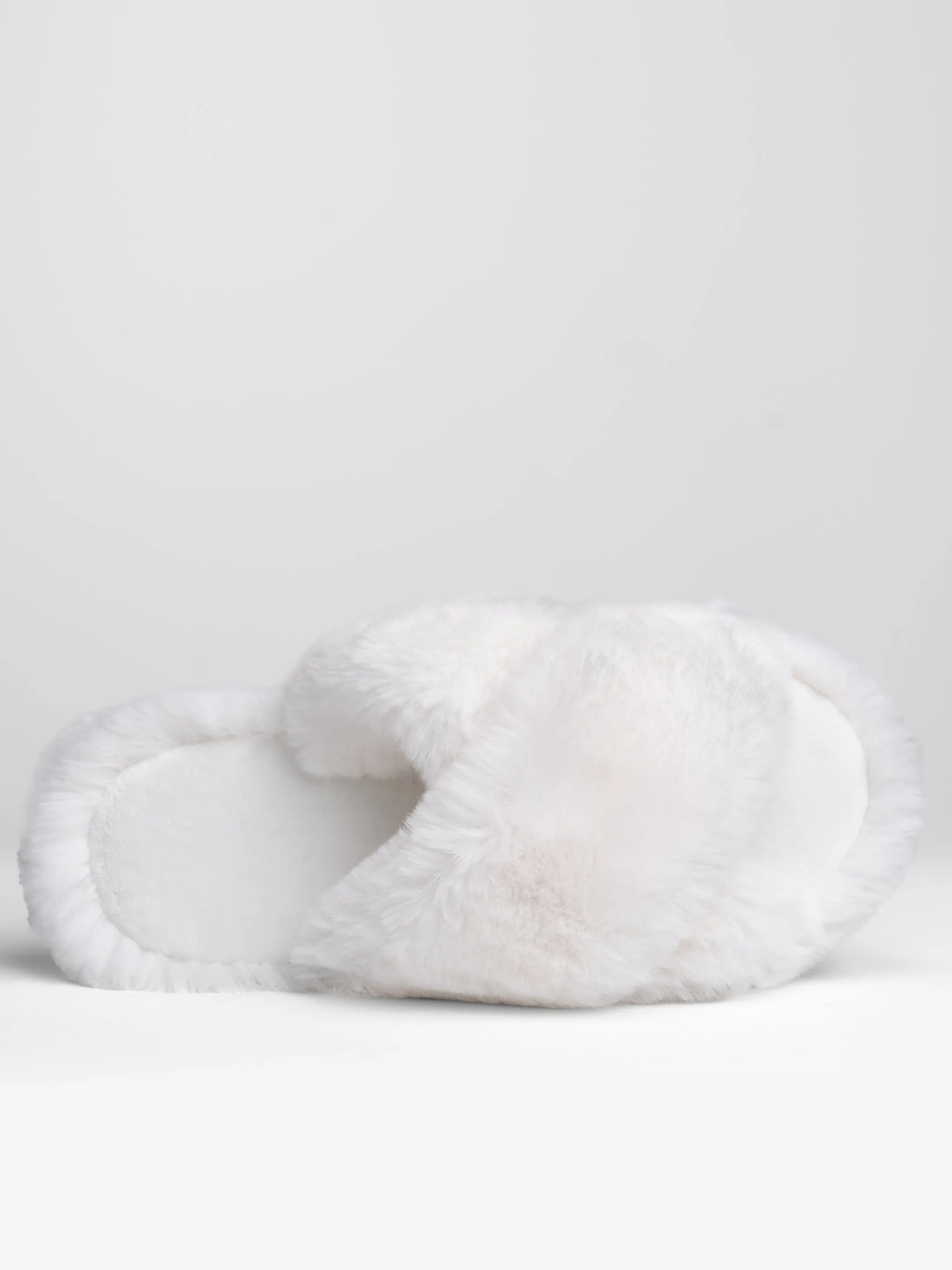 Dreamer Crossover Slipper sold by Comfrt product image thumbnail 5