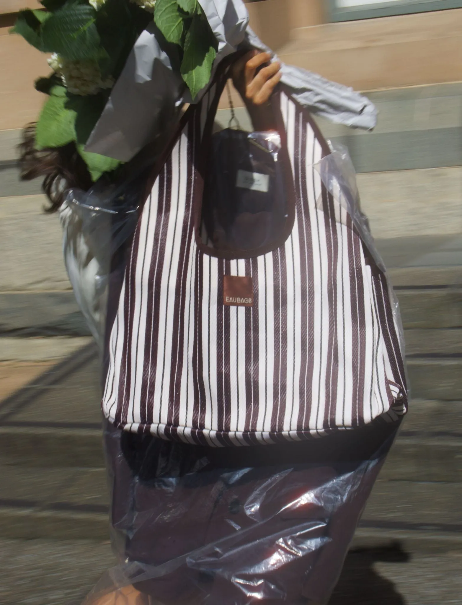 Soleil sold by EAU BAG product image thumbnail 2