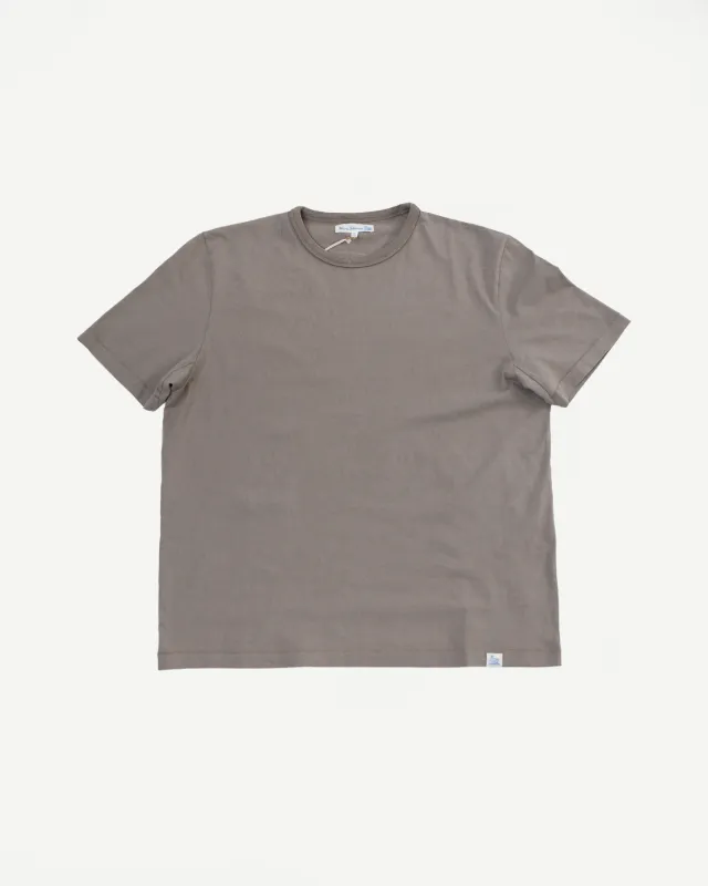 TEE02.061 - 6oz Classic Cotton Jersey T-Shirt Classic Fit - Faded Grain made by Merz B. Schwanen