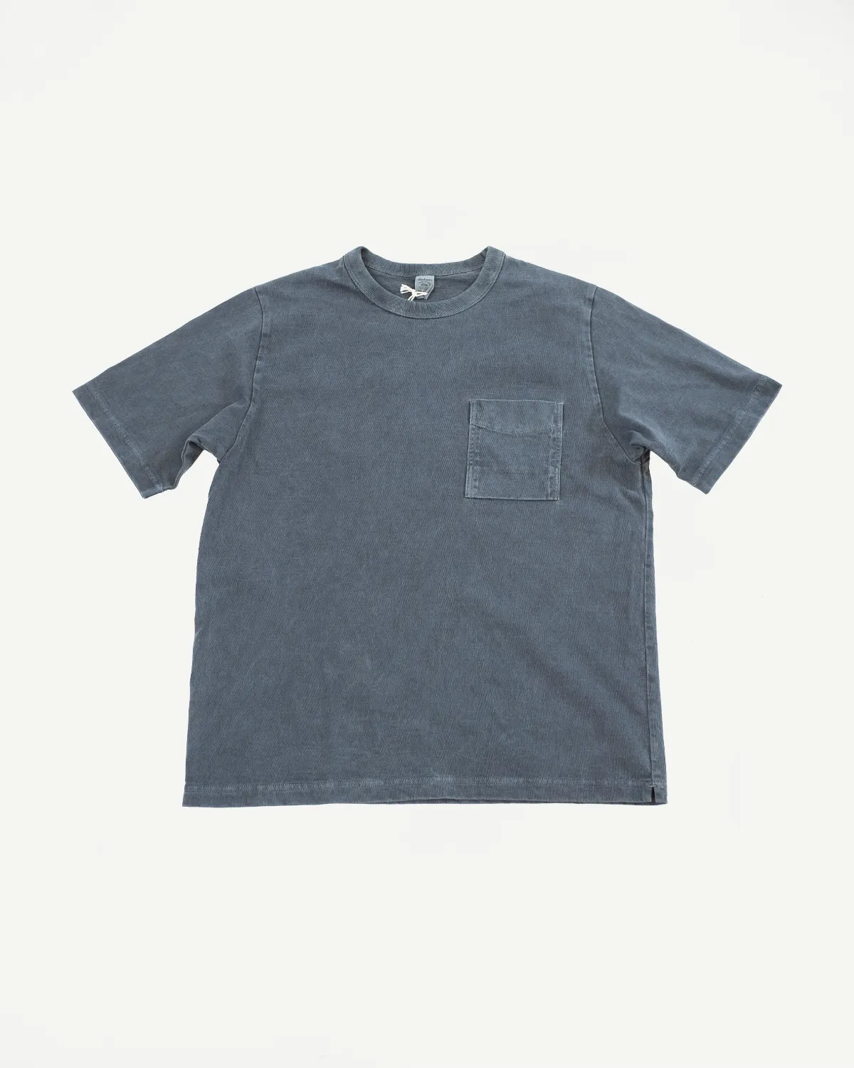 JM5534PD - Pigment-Dye Pocket T-Shirt - 370 Fade Blue Gray sold by Dant