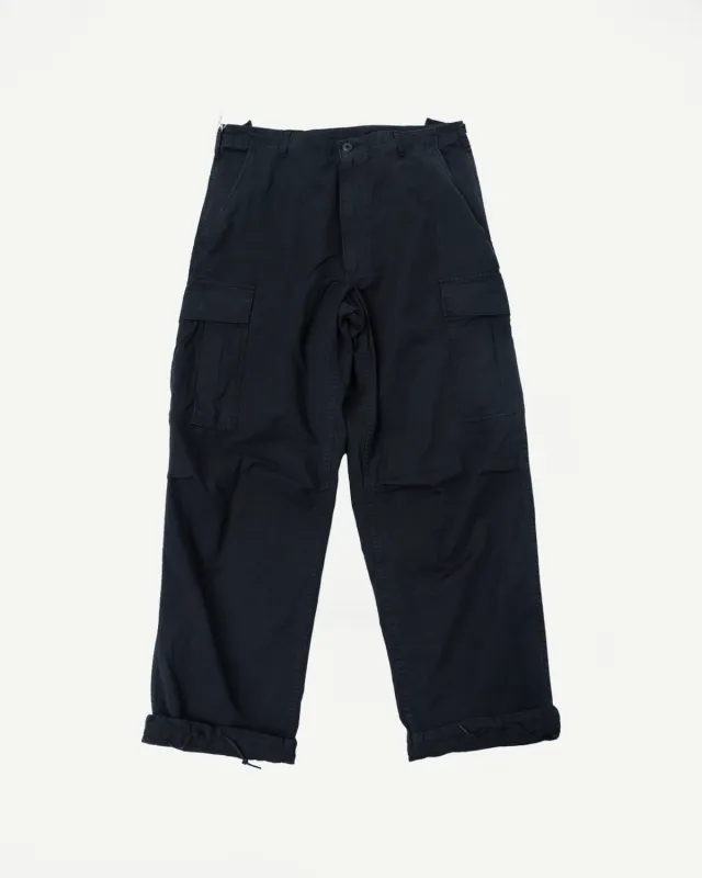 03-V5260RIP-61S - 6-Pocket Ripstop Cargo Trousers - Vintage Fit - Black Stone sold by Dant