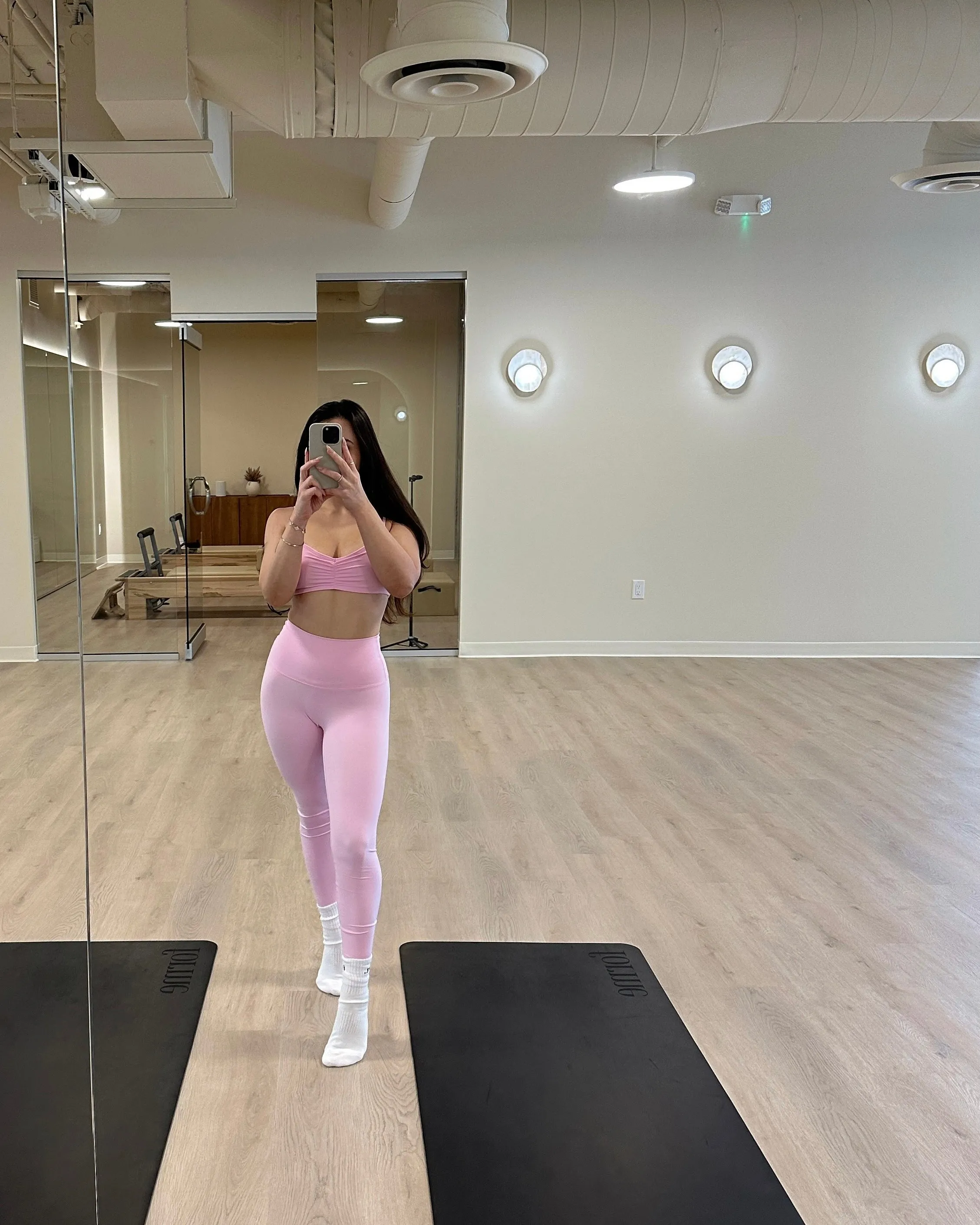 LUXEFORM™ LEGGING (PETAL) sold by Fortyluxe the Label product image thumbnail 3