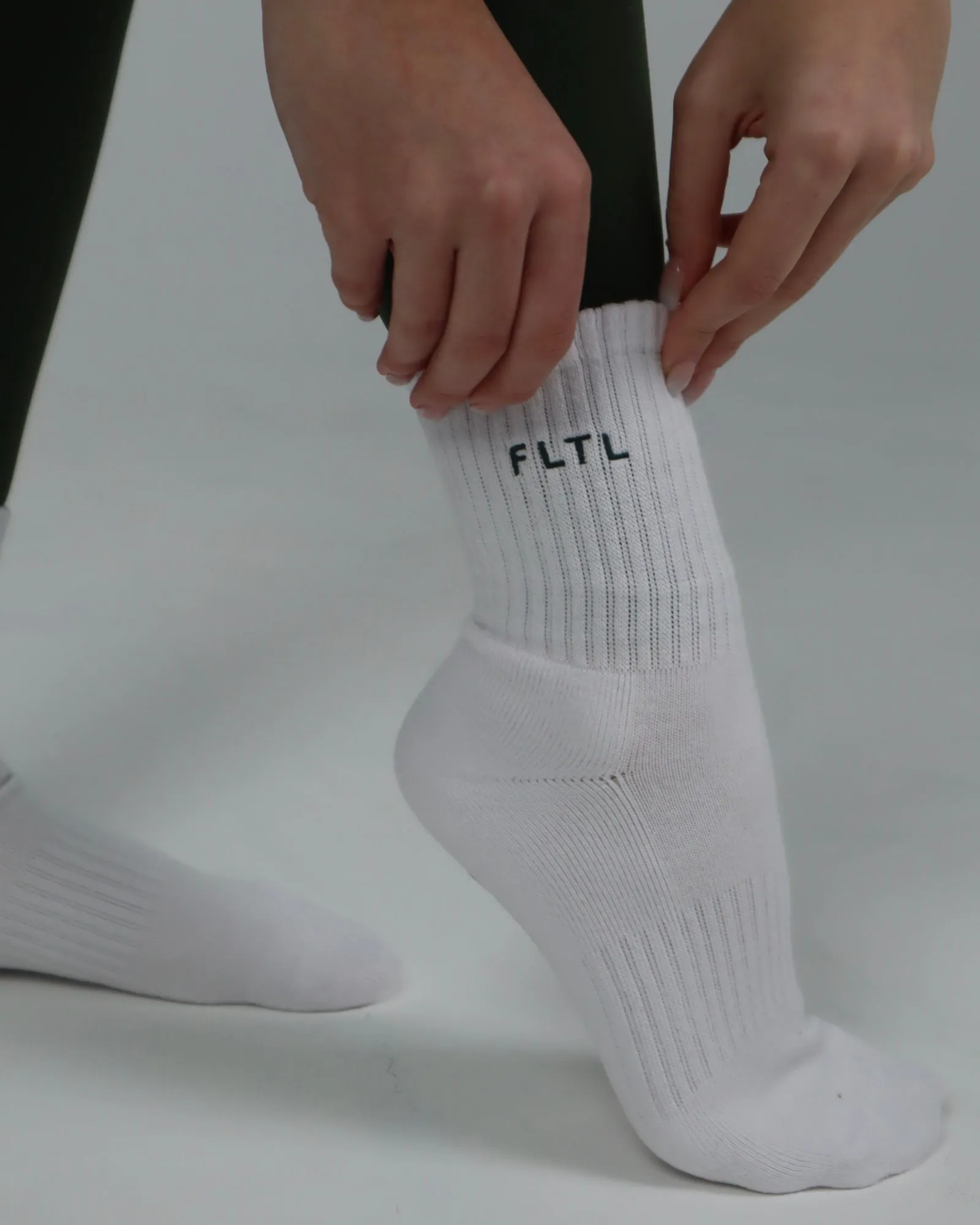 FLTL SOCK (WHITE/FOREST) sold by Fortyluxe the Label product image thumbnail 2