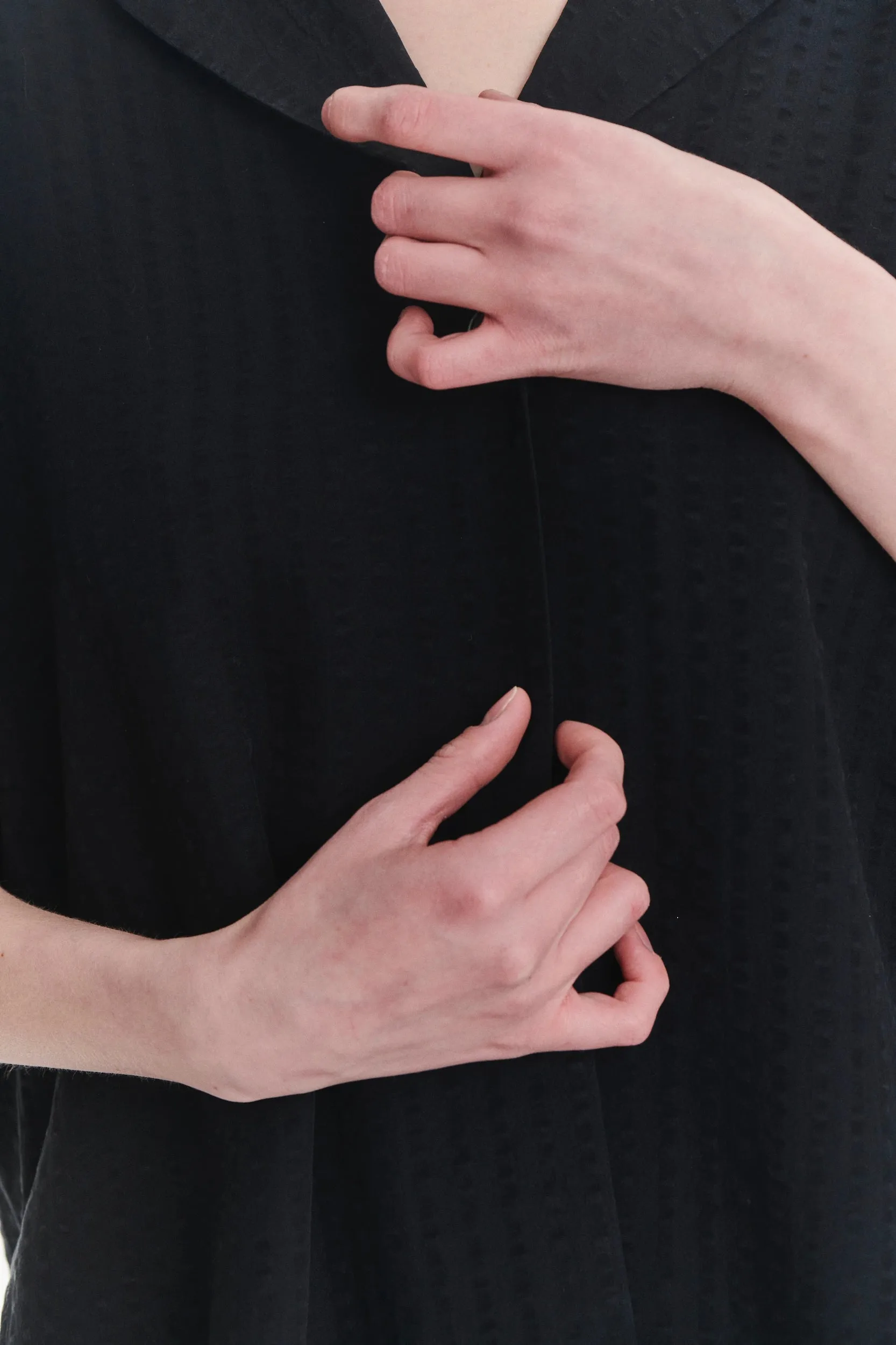 Top in a Structured Black Fine Portuguese Lyocell sold by Delikatessen product image thumbnail 5