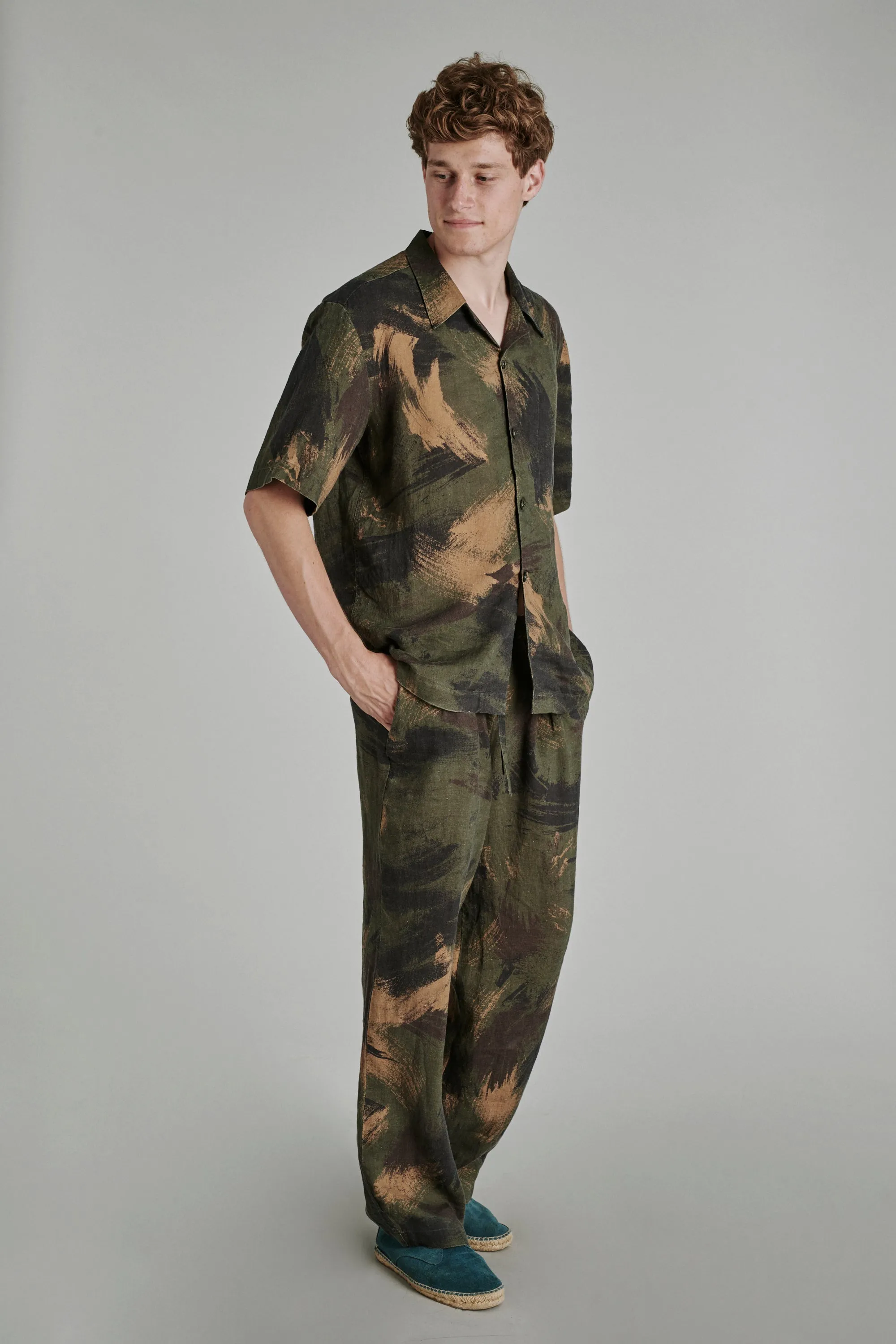Trousers in a Camo Print Italian Linen sold by Delikatessen product image thumbnail 2