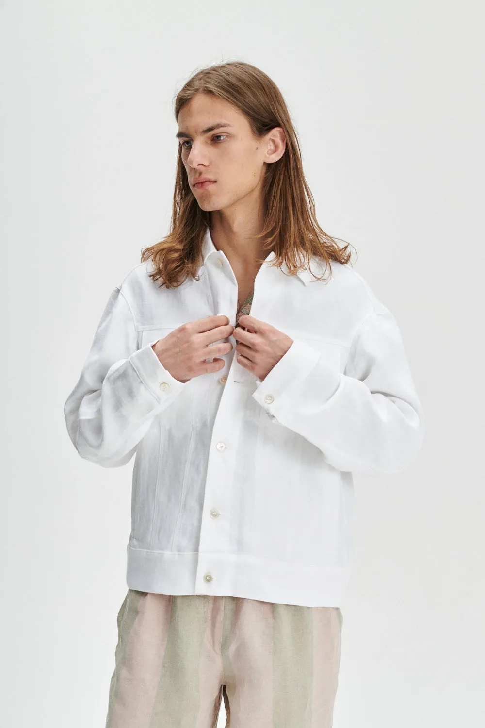 Oversized Jacket in a White Fine Italian Linen sold by Delikatessen product image thumbnail 3