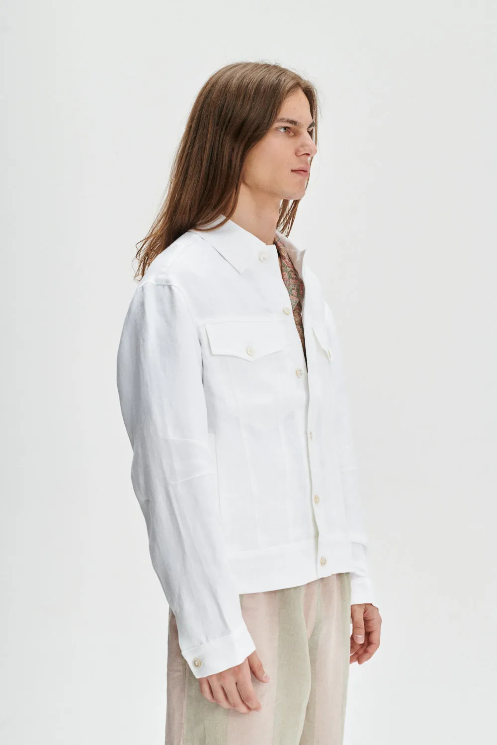 Oversized Jacket in a White Fine Italian Linen sold by Delikatessen product image thumbnail 5
