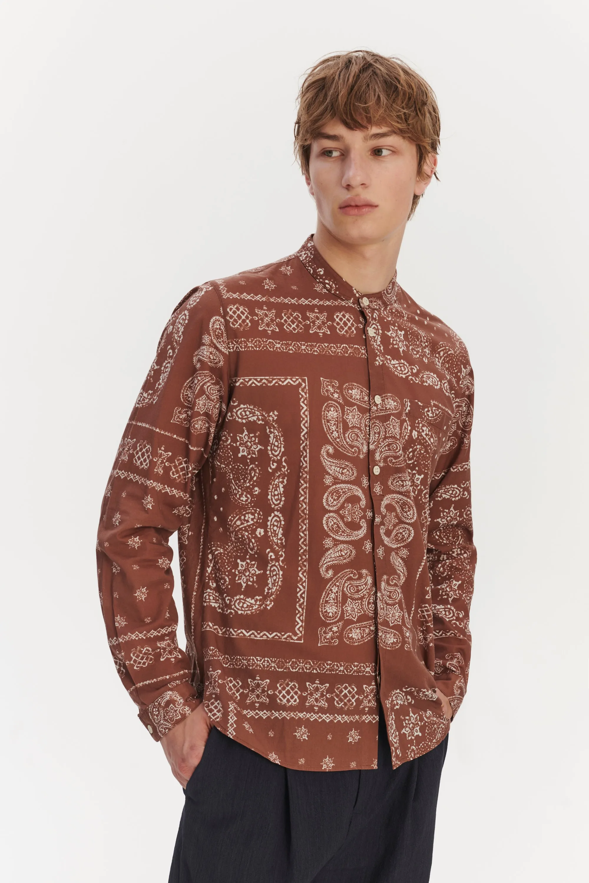 Zen Grandad Collar Shirt in a Rusty Chestnut Airy Bandana Print Italian Cotton sold by Delikatessen product image thumbnail 5