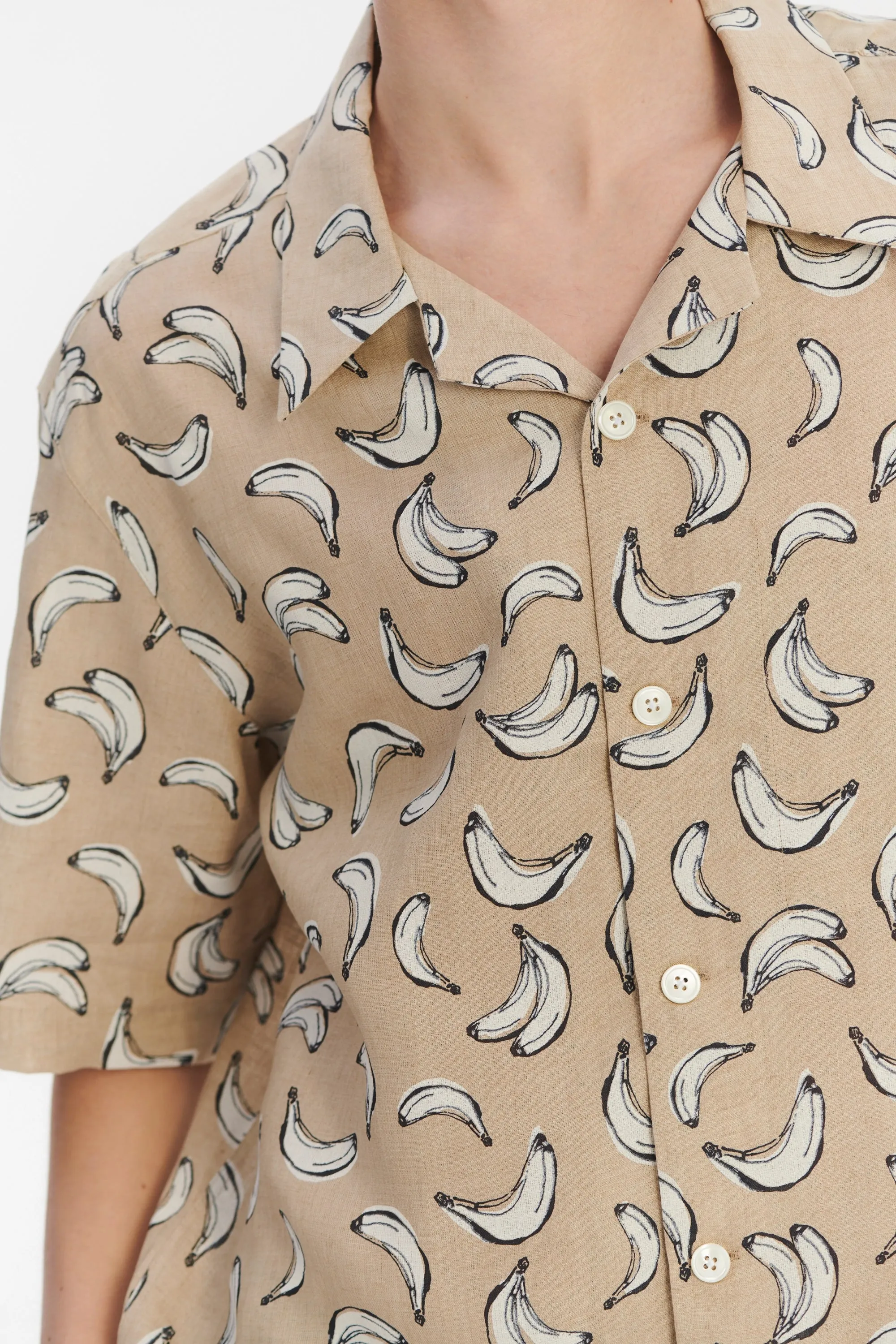 Short Sleeve Relaxed Cuban Collar Shirt in a Beige, White and Black Fine Italian Linen sold by Delikatessen product image thumbnail 2