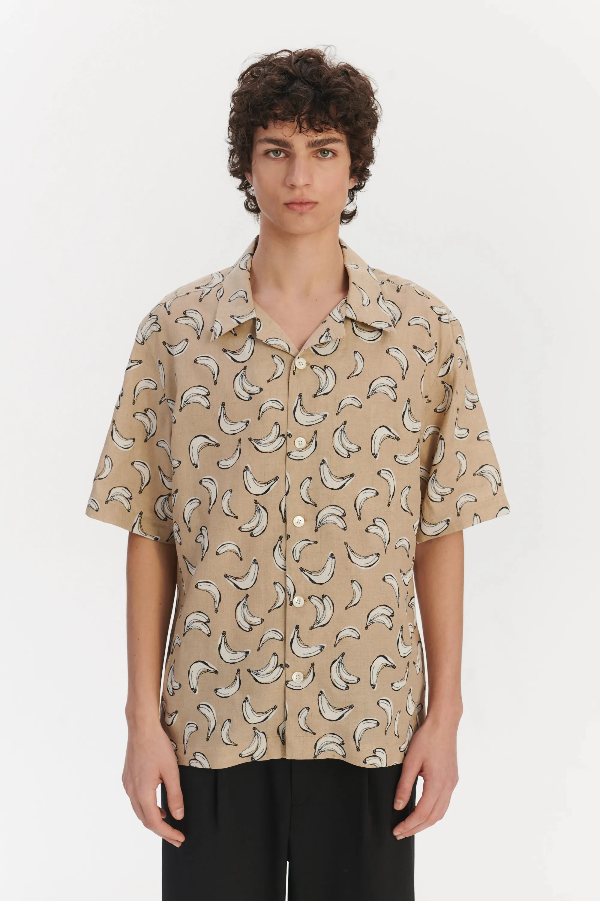 Short Sleeve Relaxed Cuban Collar Shirt in a Beige, White and Black Fine Italian Linen sold by Delikatessen product image thumbnail 5