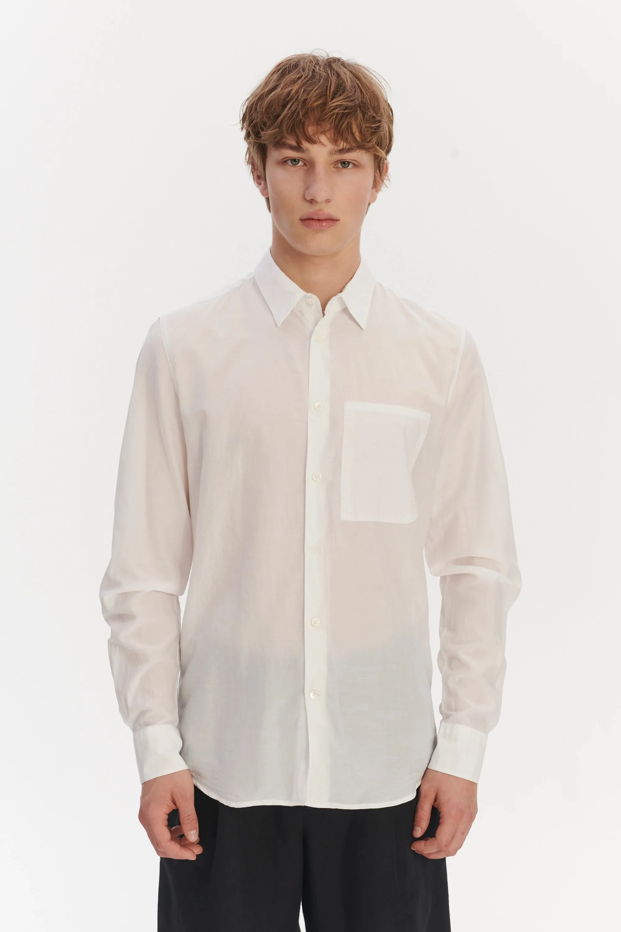 Feel Good Shirt in a Smooth White Airy Italian Silk and Cotton sold by Delikatessen product image thumbnail 4